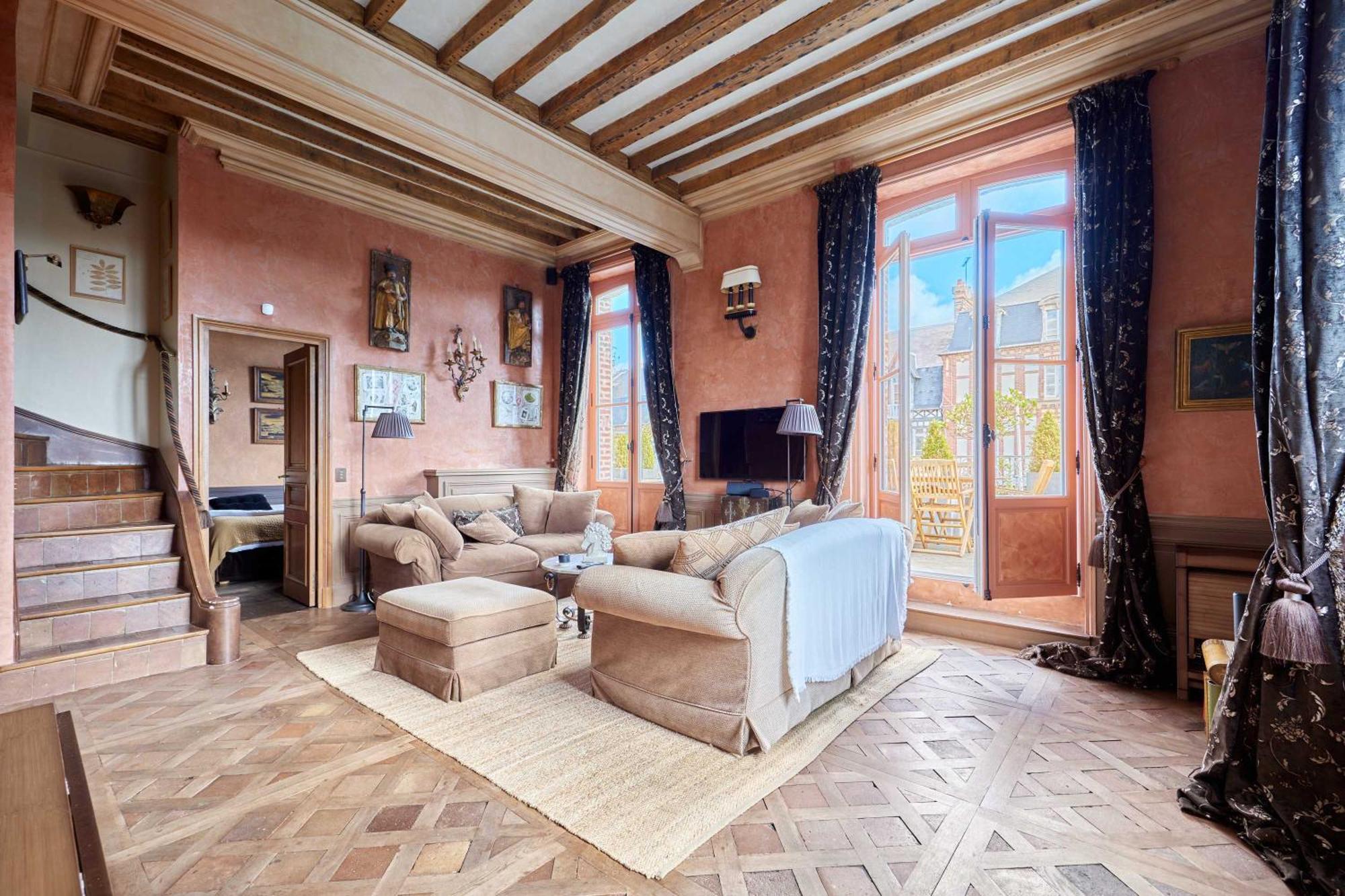 Luxurious 4 Bedroom Duplex, 200M From Place Morny دوفييل المظهر الخارجي الصورة